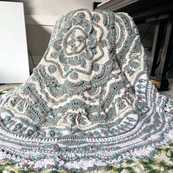 ❌sold❌ Mandala Madness Hand Made Crochet 78" - Picture 4 of 13